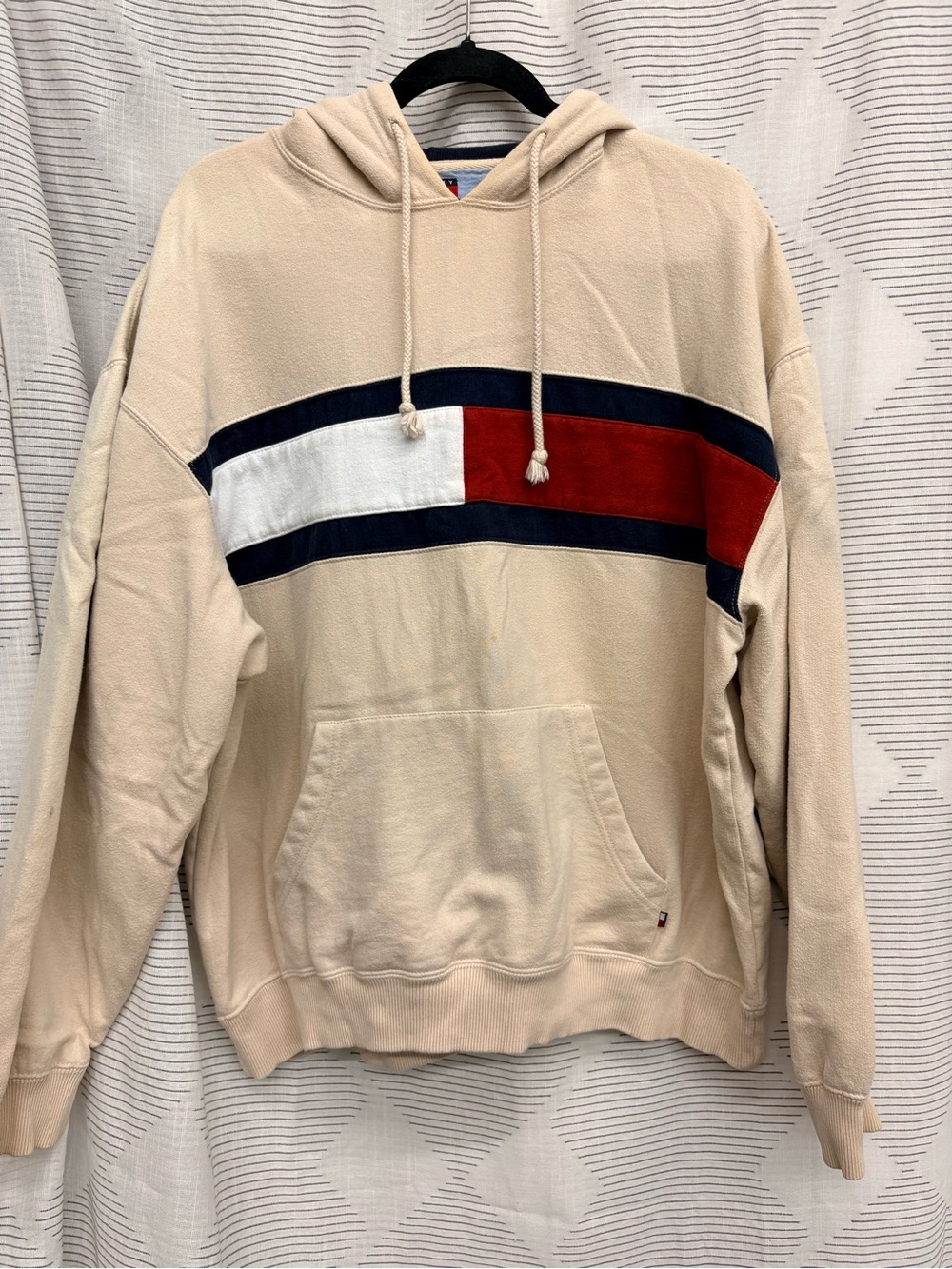 Vintage Y2K Preppy Beige Pullover Hoodie Tommy Hilfiger